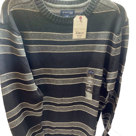 St John’s Bay Men’s pull over sweater NWT Medium Navy and Gray striped - Picture 1 of 6